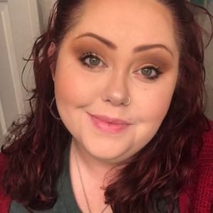 Meet your Posher, Tonya